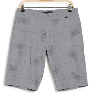 NWT Travis Mathew ‘Cohen’ Shorts